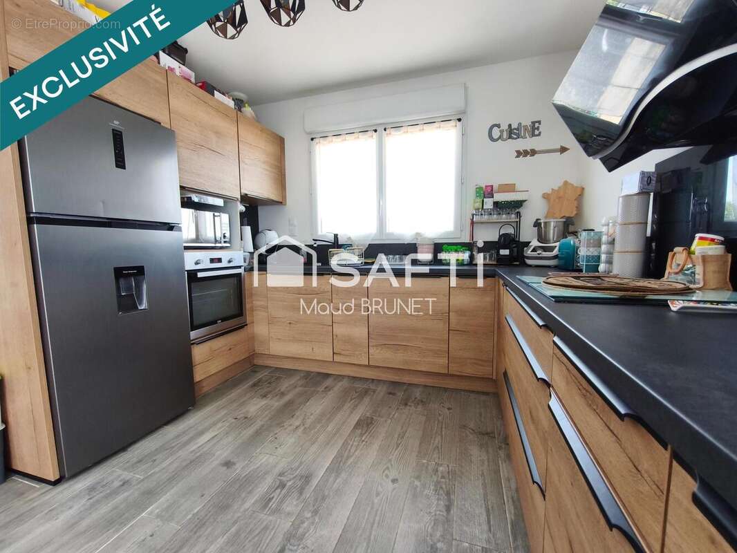 Maison 107 m² à Houdan  - photo 2