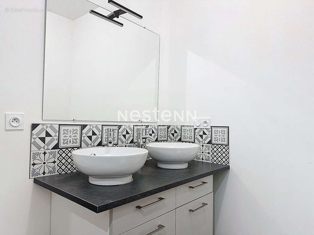 Appartement à LOMBEZ