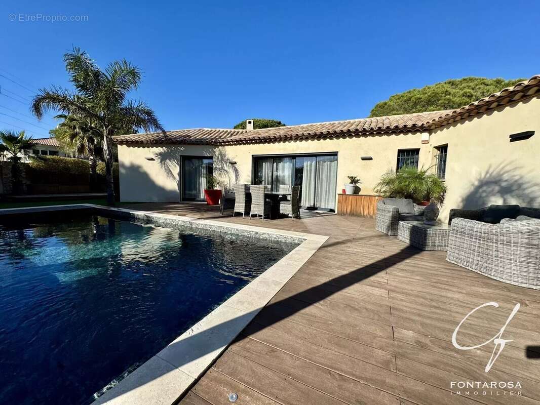 Maison à PUGET-SUR-ARGENS