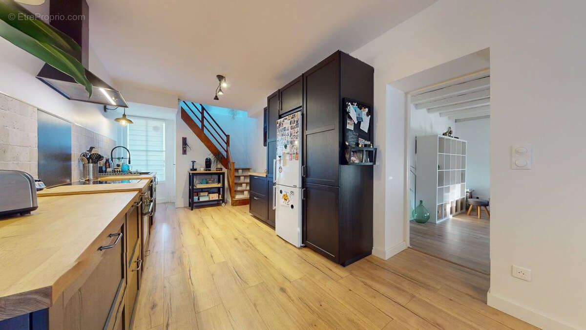 Maison à LABARTHE-SUR-LEZE