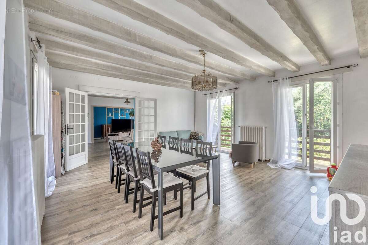 Photo 3 - Maison à LIVRY-GARGAN