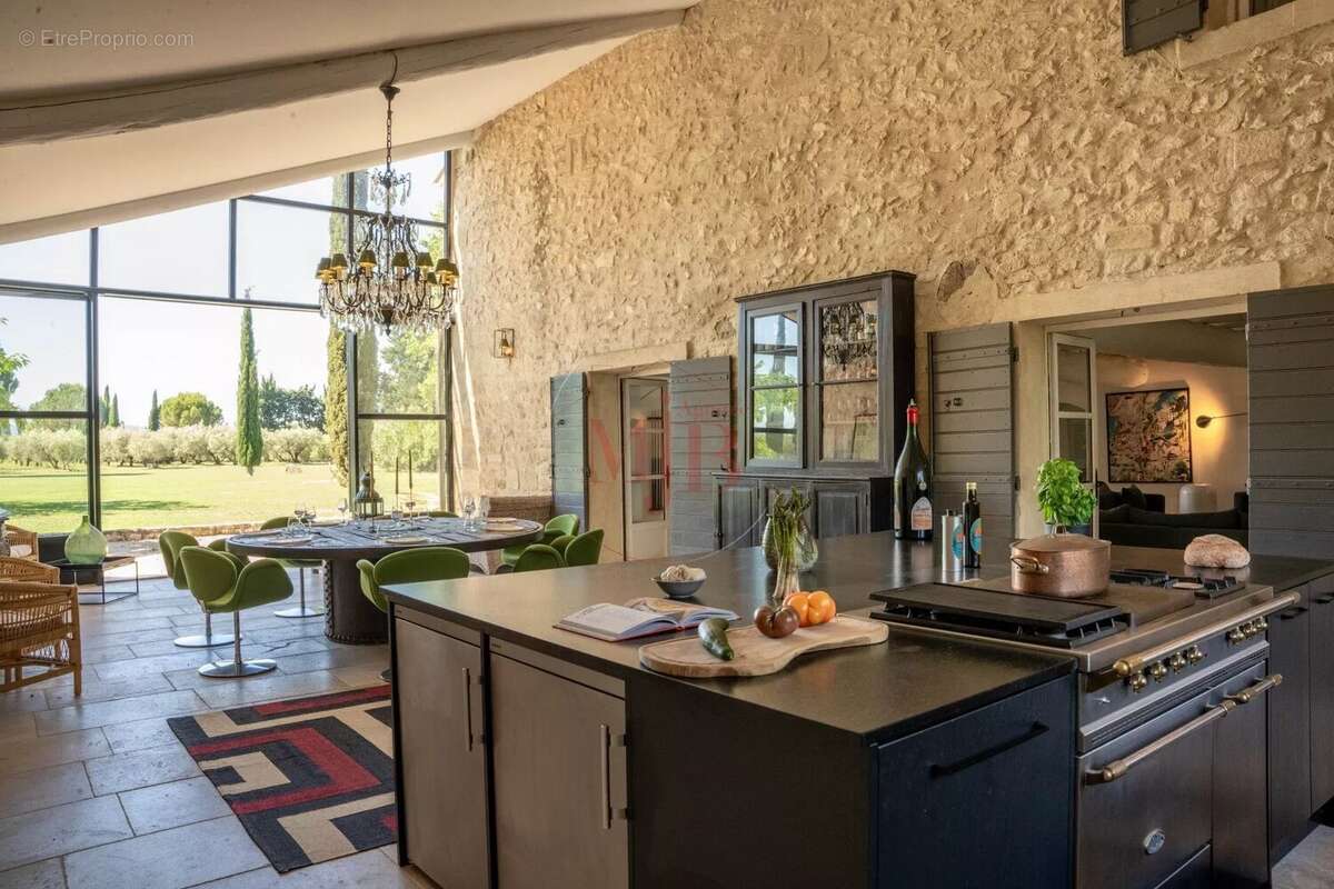 Maison à SAINT-REMY-DE-PROVENCE