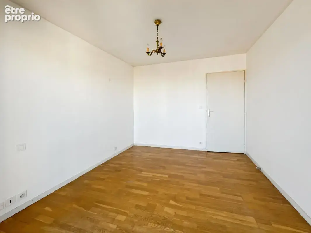 T2 de 44 m² avec deux balcons et cave – Résidence Le Palace à Périgueux - photo 9