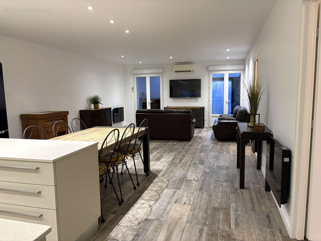 Maison à CARBON-BLANC