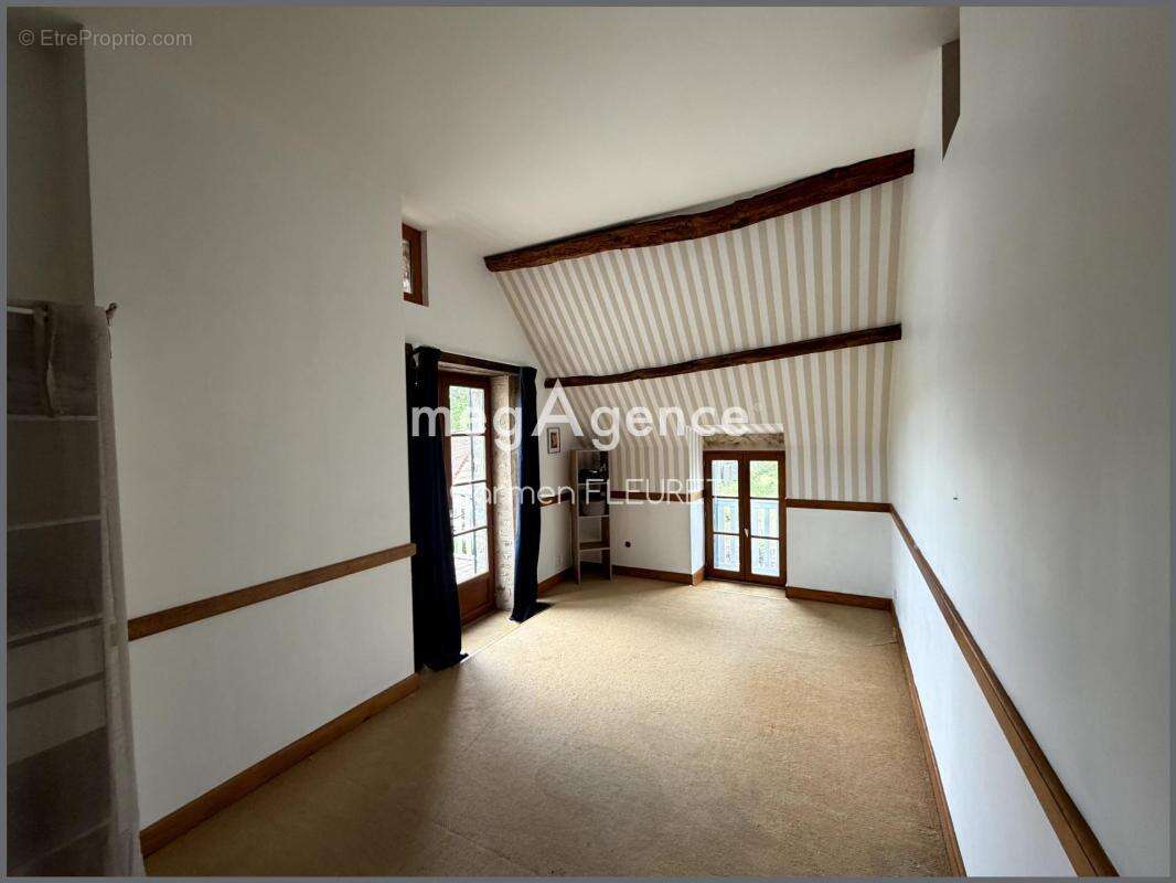 Maison à RIVARENNES