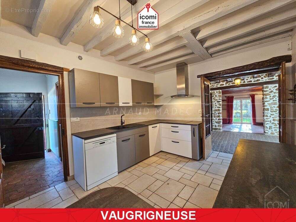 Maison à VAUGRIGNEUSE