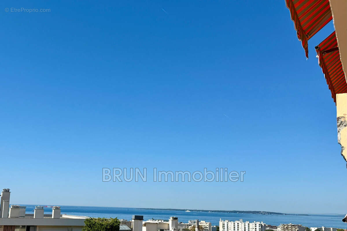 Appartement 74 m² à Antibes  - photo 3