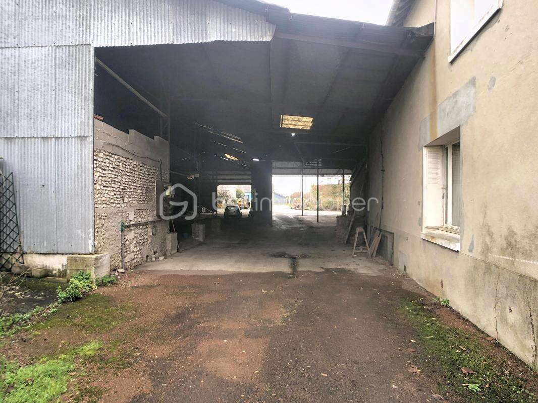 Maison à GONDREVILLE