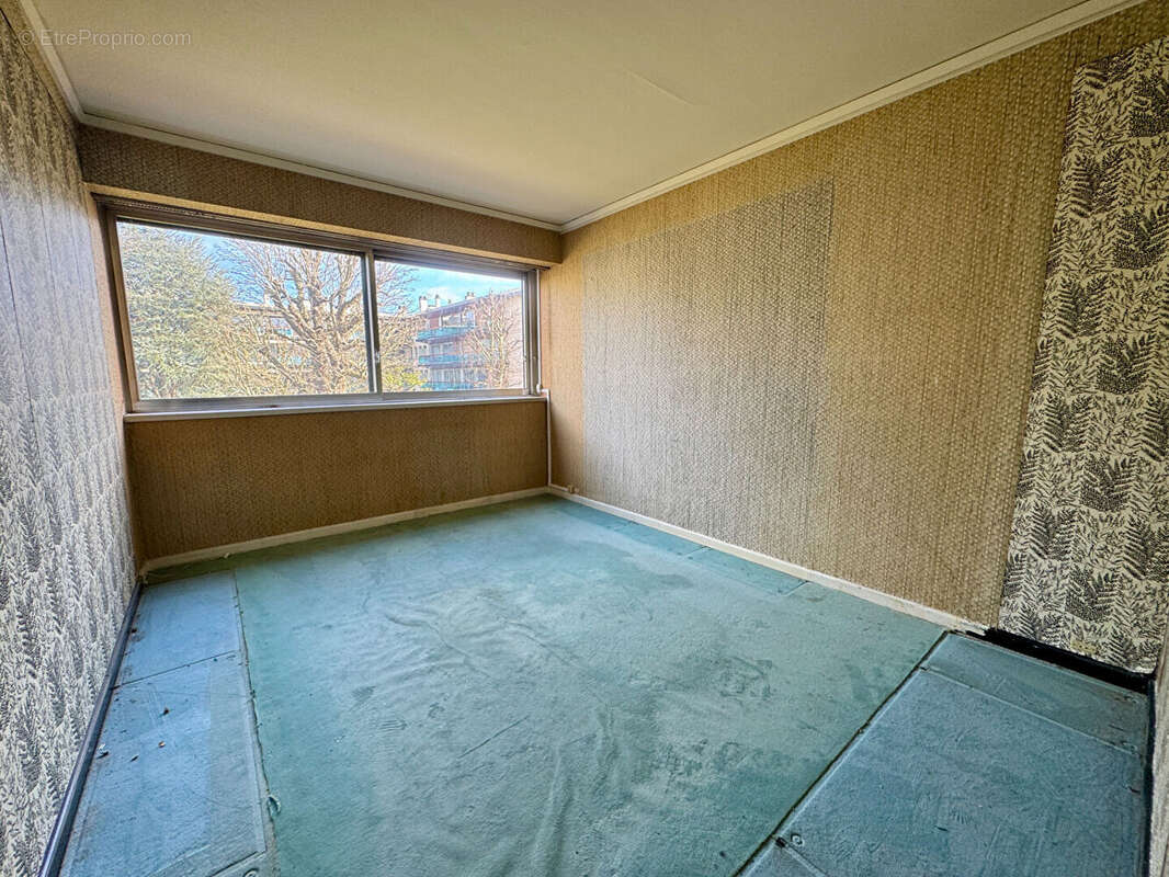 Appartement à FONTENAY-SOUS-BOIS