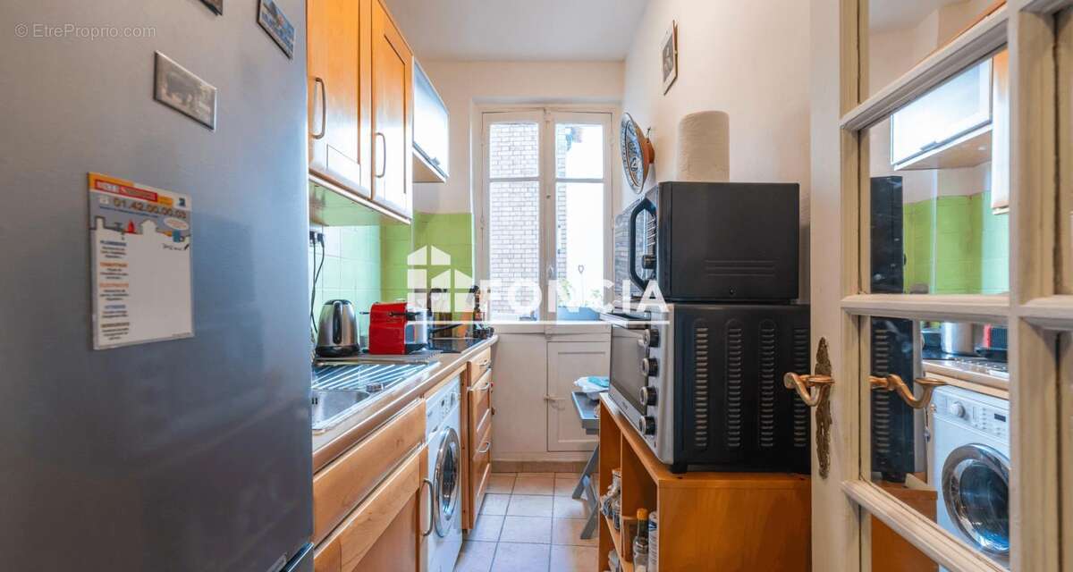 Appartement à PARIS-18E