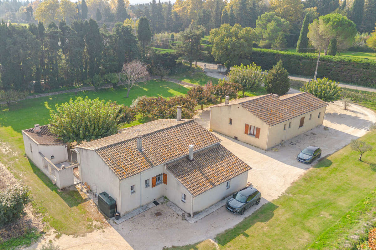 Maison à PLAN-D'ORGON