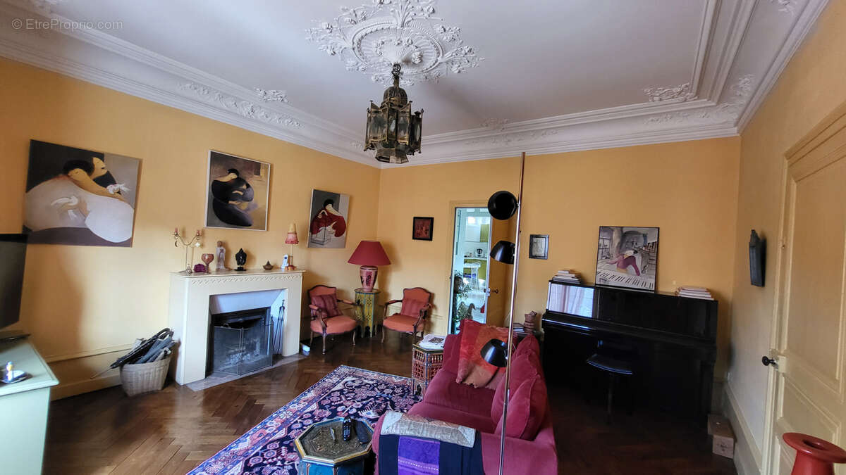 Maison à RIAILLE