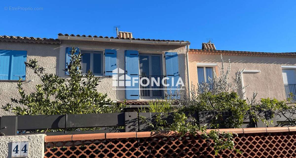 Maison à LA LONDE-LES-MAURES