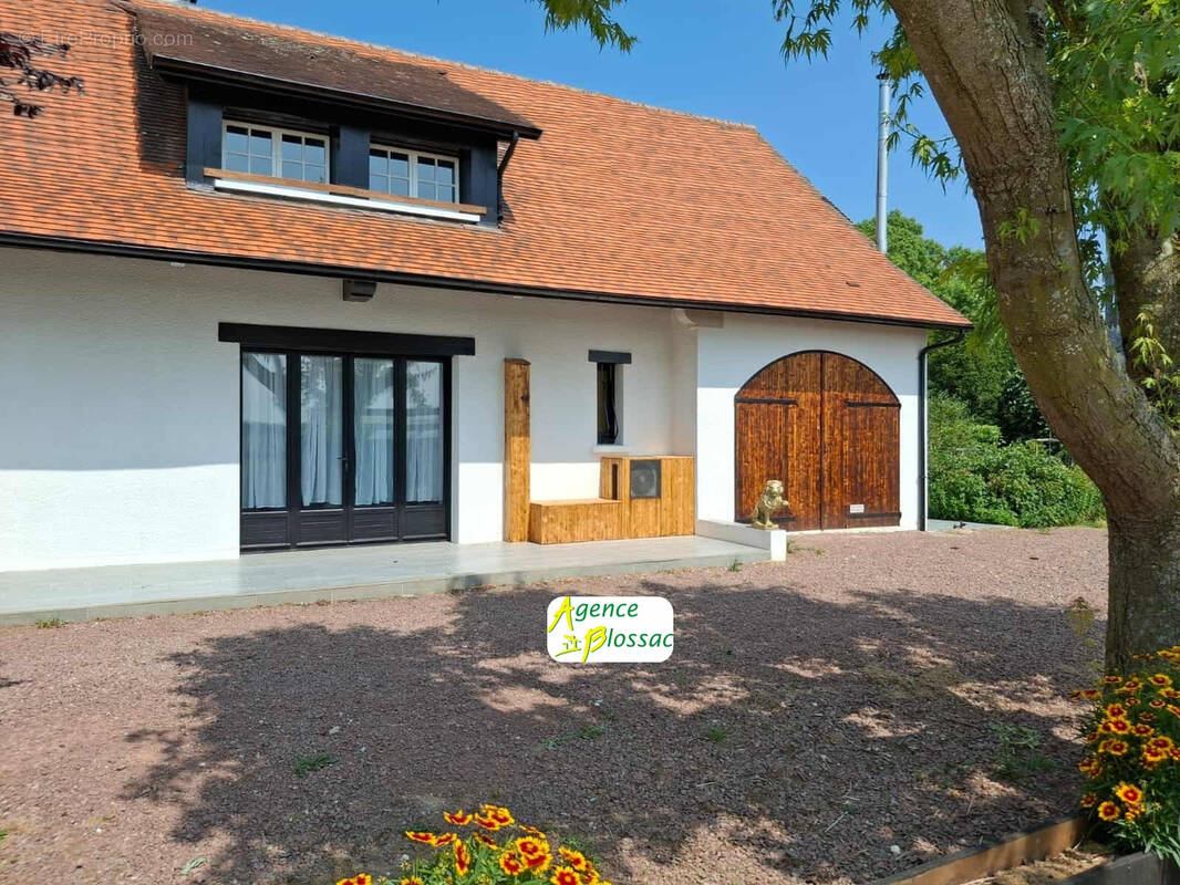 Maison à CHATELLERAULT