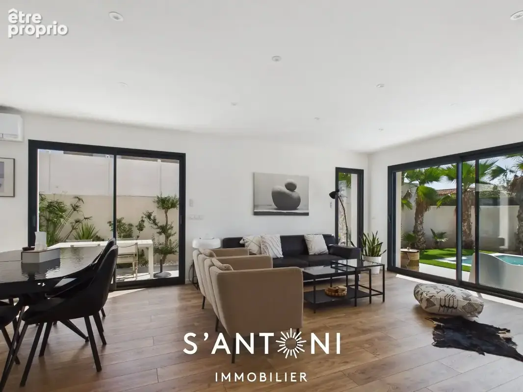Vias  coup de cur pour cette villa récente de 150 m² avec piscine - photo 7