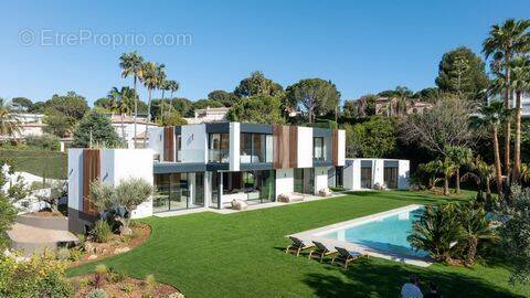 Maison à ANTIBES