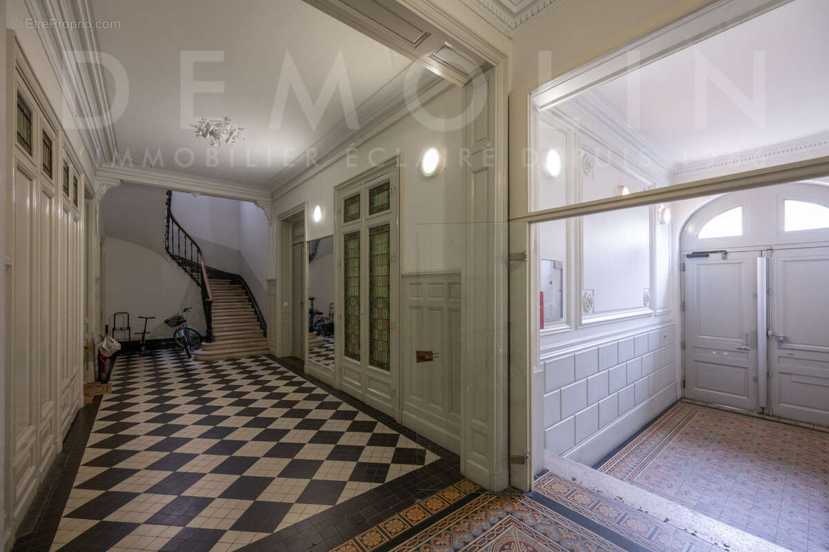 Appartement à BORDEAUX