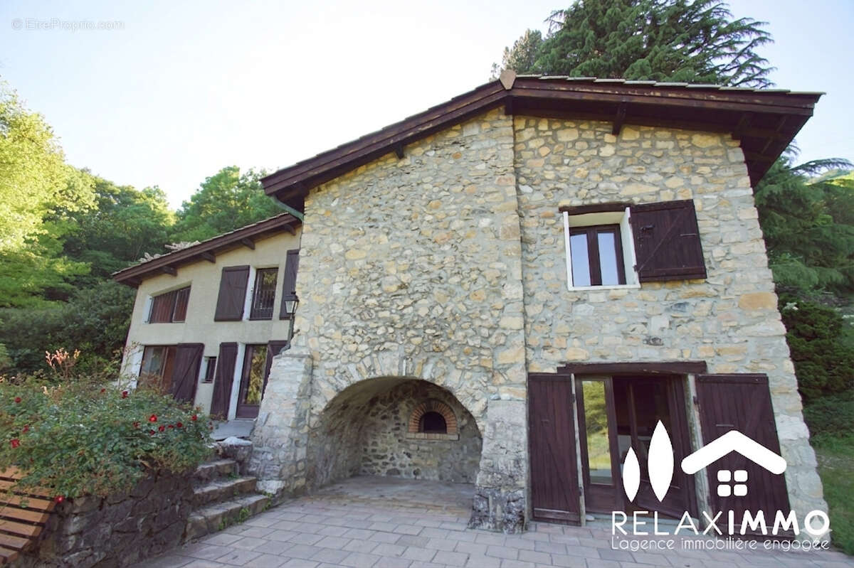 Maison à CLAIX