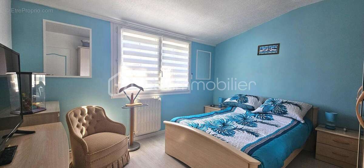 Maison à SAVIGNY-LE-TEMPLE