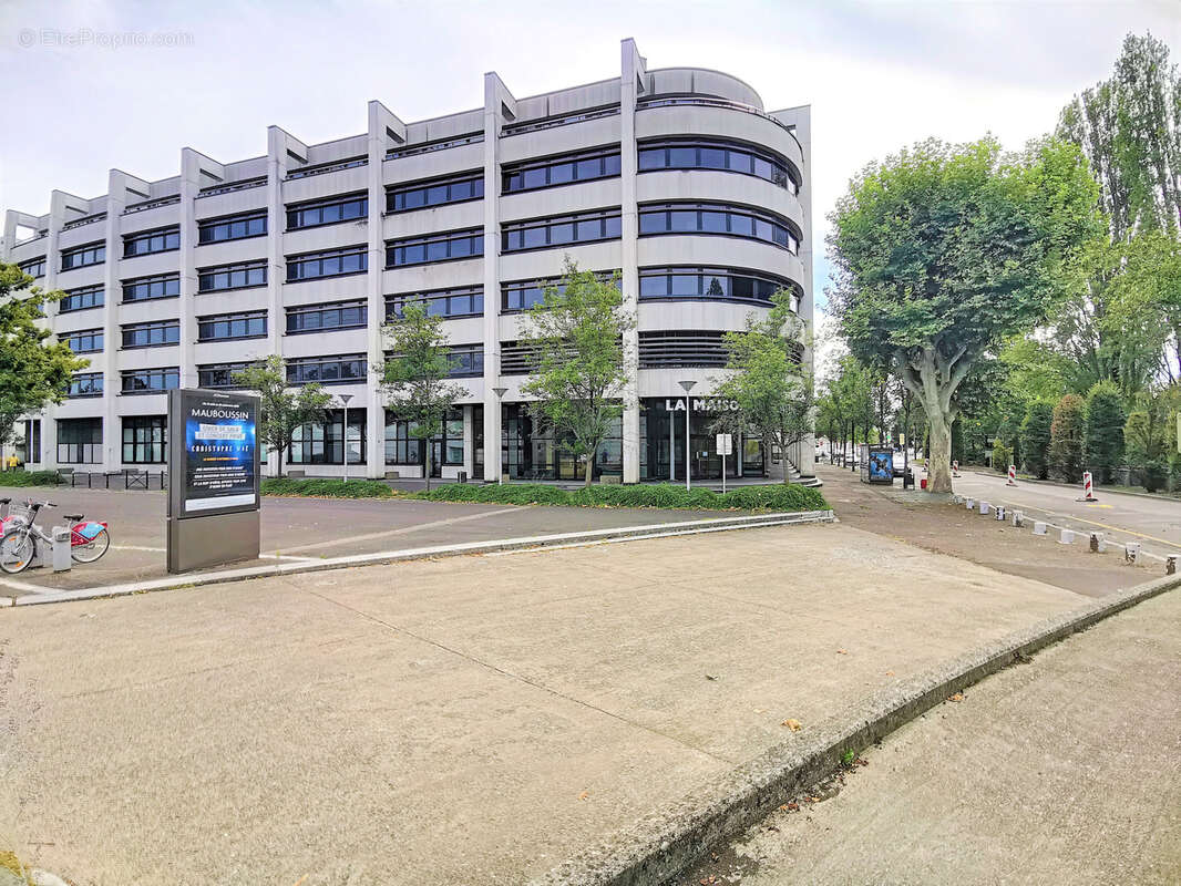 Commerce à MULHOUSE