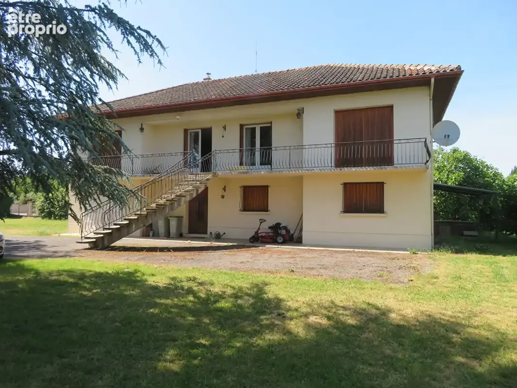 Maison à VIC-EN-BIGORRE