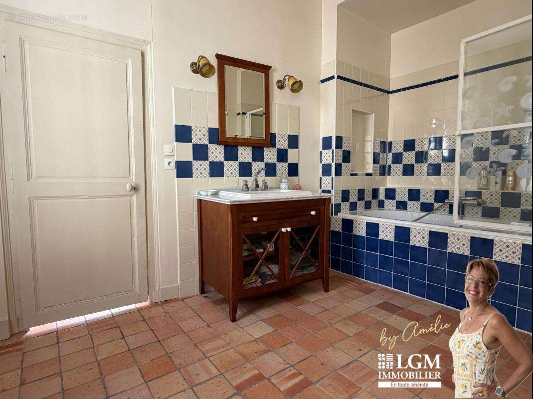 Demeure d'exception au cœur du vieux Château-Thierry -5 Chambres, un appartement - 319 m² d'histoire ! - photo 19