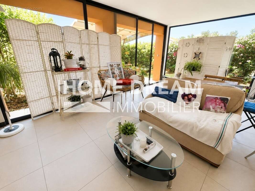 Maison 193 m² à La Seyne-Sur-Mer  - photo 7