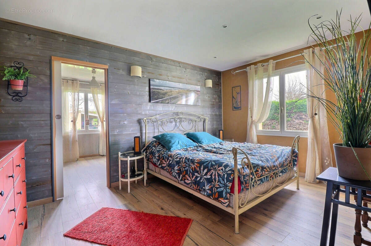 Maison à SAINT-ANDRE-DE-CUBZAC