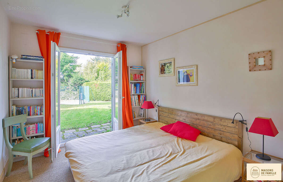 Maison à LOUVECIENNES