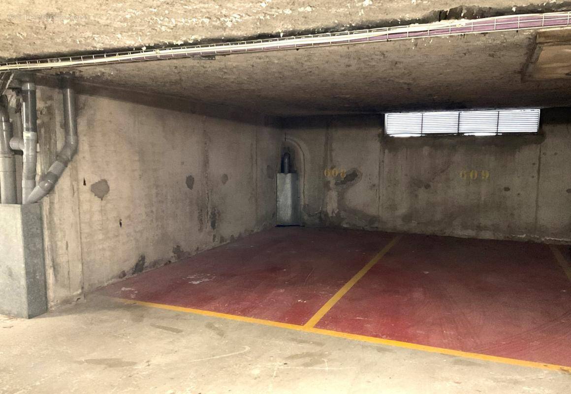 Parking à NANTES