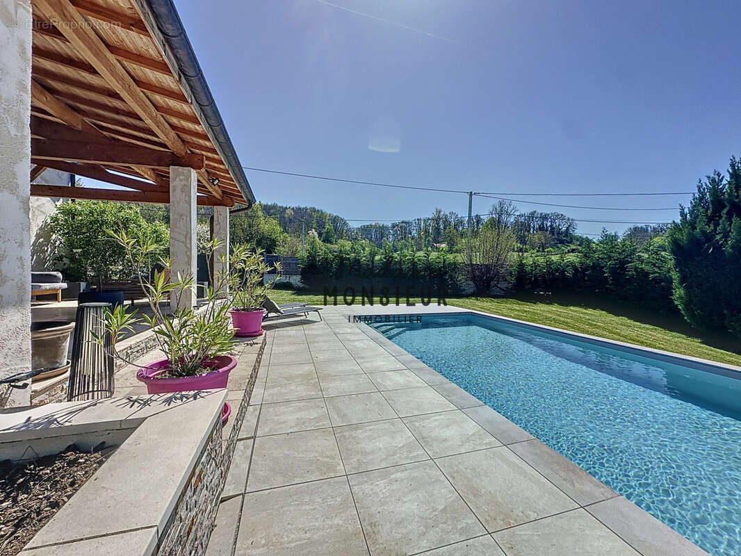 Maison à BOURGOIN-JALLIEU