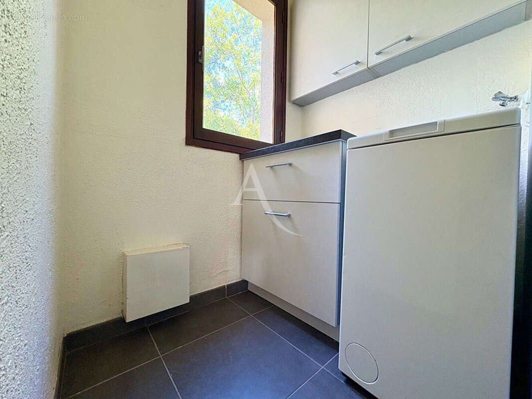 Appartement  5 pièce(s) 3 chambres à BURES SUR YVETTE - photo 7
