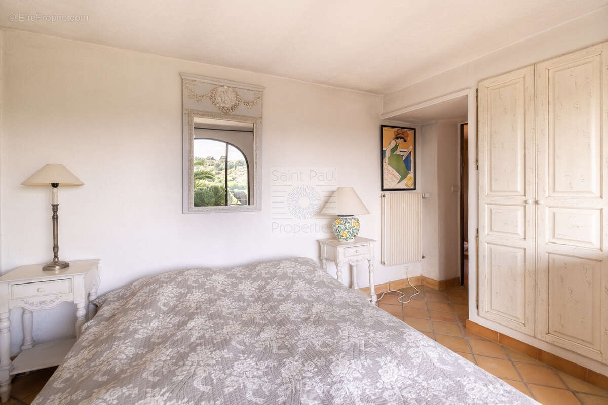 Maison à CAGNES-SUR-MER