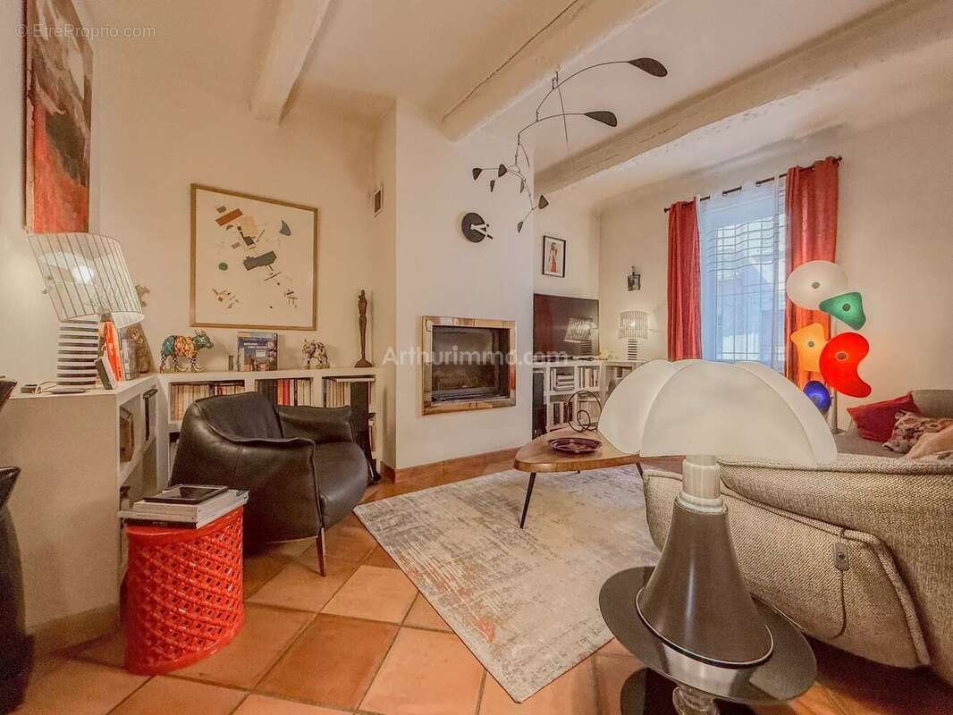 Maison à DRAGUIGNAN