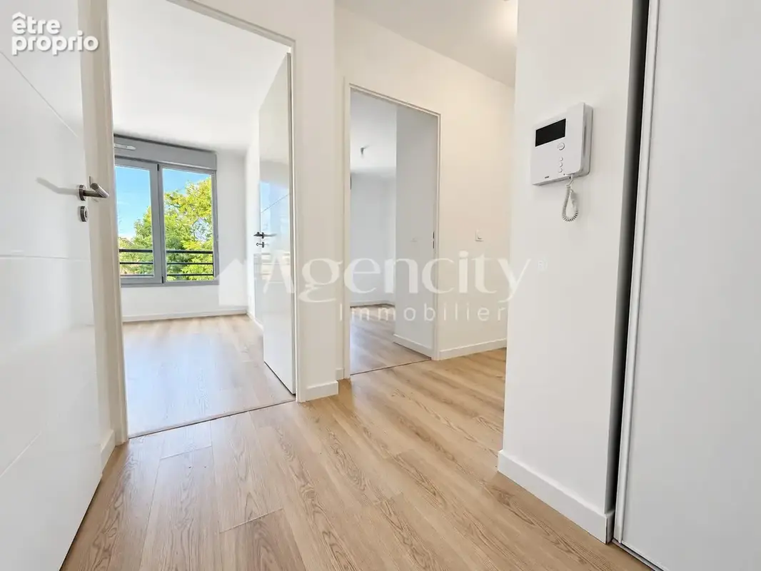 Appartement 3 pièces 60 m² à vendre à Claye-Souilly (77410) - photo 7