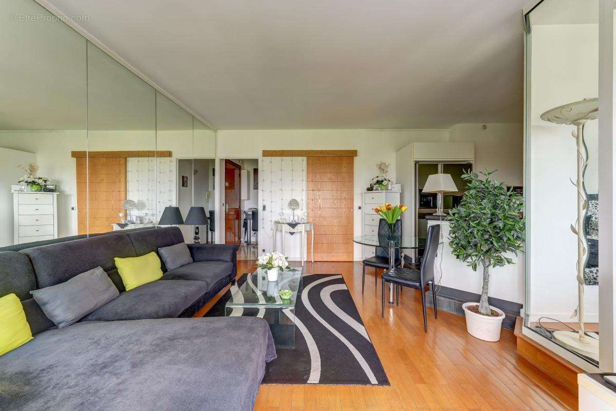 Appartement à CALUIRE-ET-CUIRE