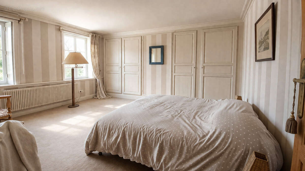 Maison à SAINT-ETIENNE-AU-MONT