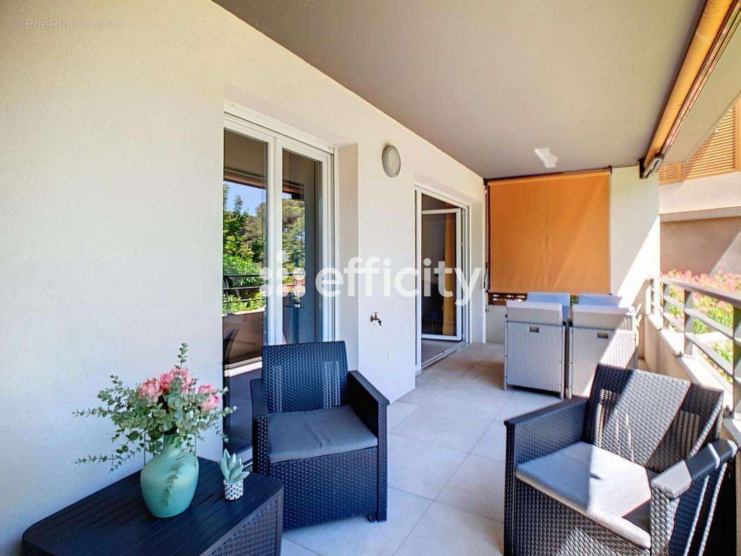 Appartement à FREJUS