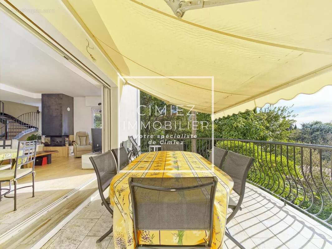 Maison 215 m² à Nice  - photo 2