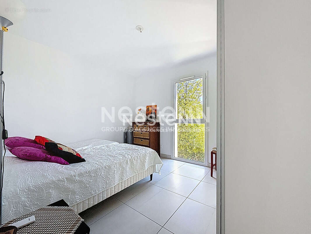 Appartement à VALLAURIS