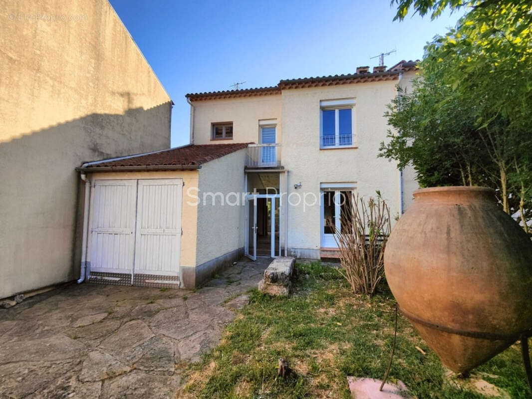 Maison à LAMALOU-LES-BAINS