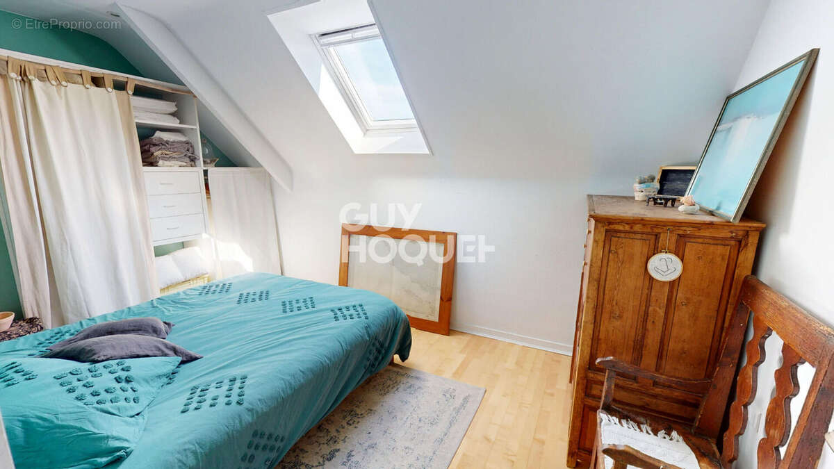 Maison à LE VIVIER-SUR-MER