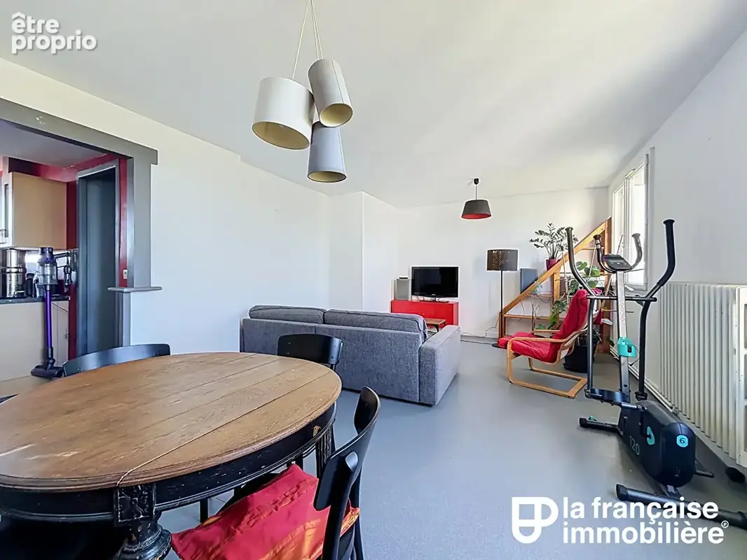 Tres beau 5 pièce(s) 81 m2 en dernier etage - photo 2