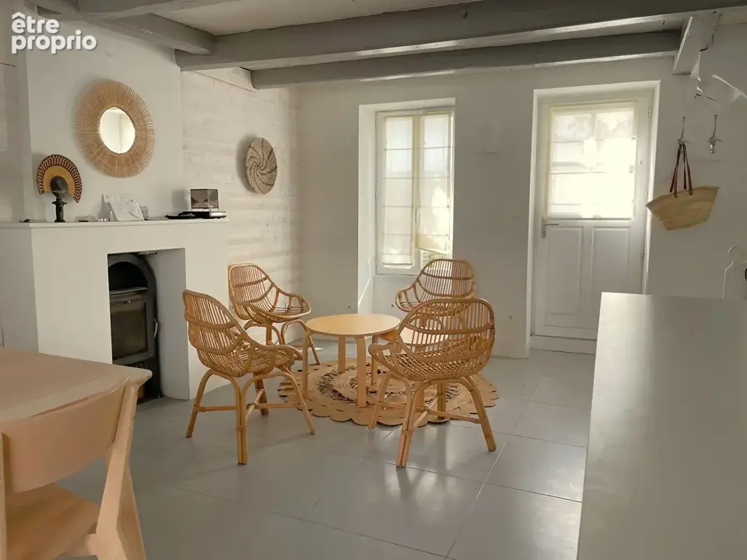 Maison à LES PORTES-EN-RE