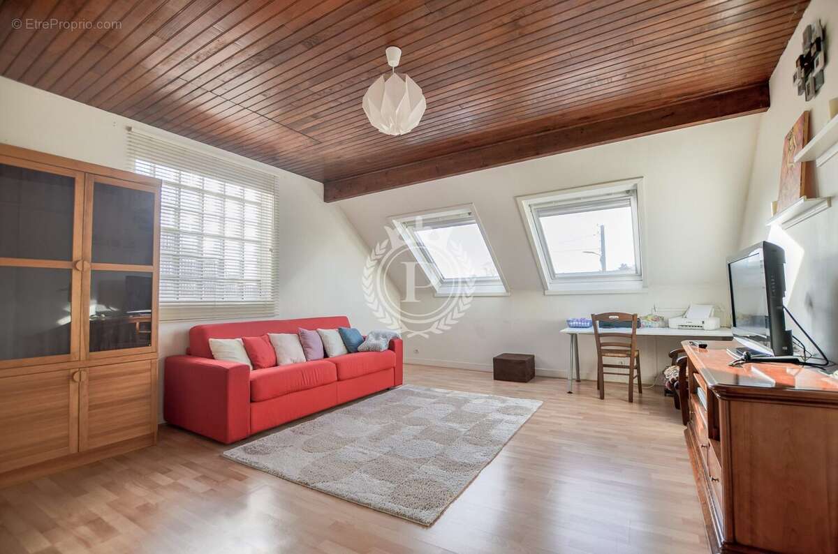 Maison à SAINT-LEU-LA-FORET