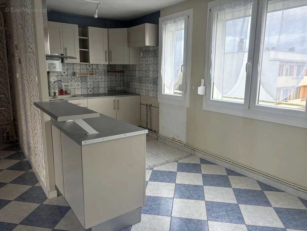 Appartement à SAINT-QUENTIN