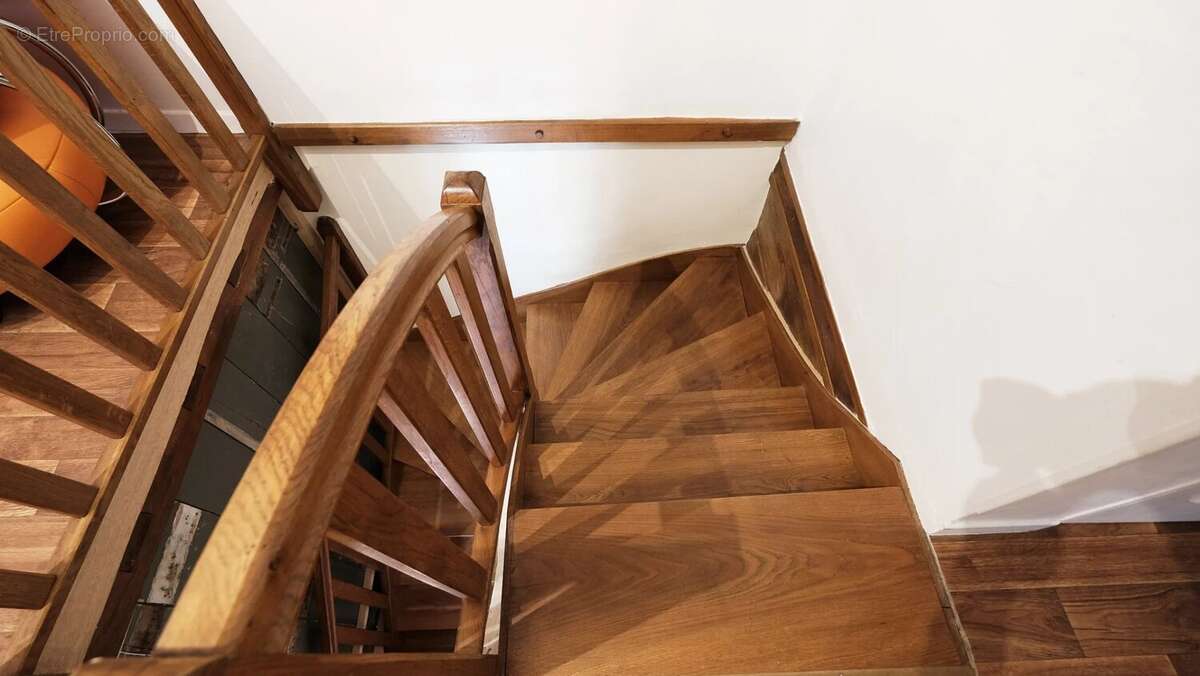 Maison à CHAMPALLEMENT