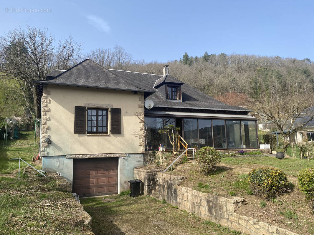 Maison à MONCEAUX-SUR-DORDOGNE