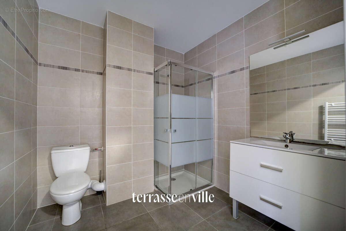 Appartement à SAINT-CYR-SUR-MER