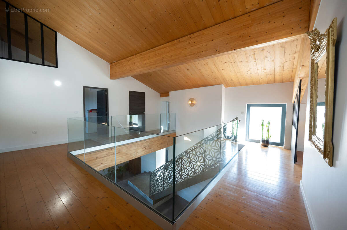 Maison à SAINT-BARDOUX